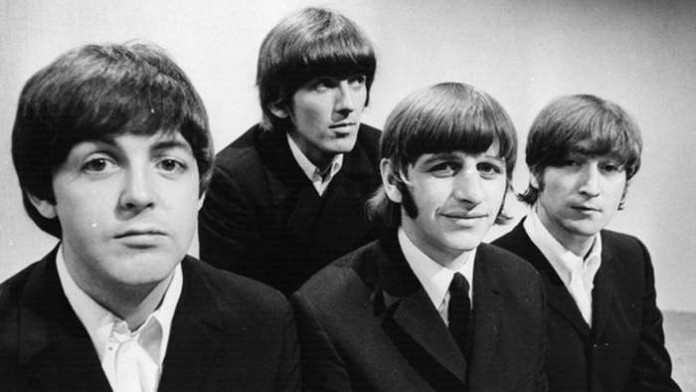the-beatles-eight-days-a-week-the-touring-years-aproximacion-al-bullicio-02-696x392