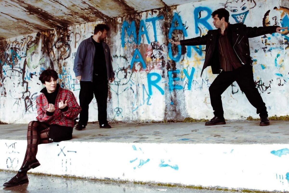 Ponle Play: discos nuevos de Thundercat, Lantlôs y Triángulo de Amor Bizarro