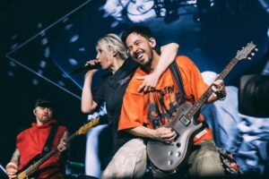 Linkin Park en experiencia de hasta 270 grados con SCREENX