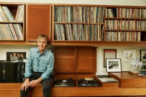Ponle Play: discos nuevos de Charli xcx, Paul McCartney y Gena